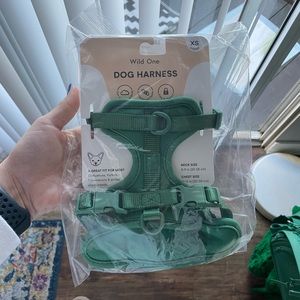 NWT XS Wild One Dog Harness